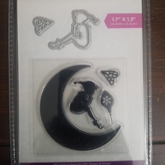 Crafter's Companion Bundle of Stamp & Die Sets - Picture 6 of 7